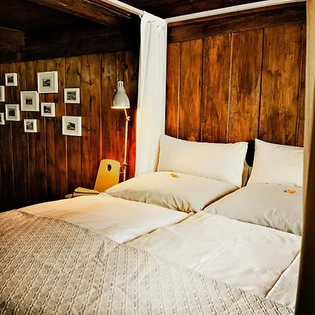 Holiday home Lovingly Restored Half-timbered House From 1684 *